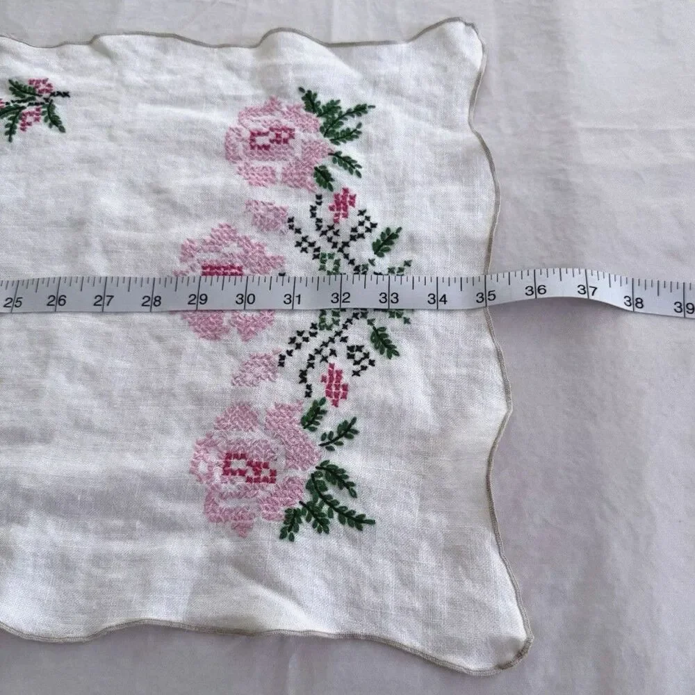 Vtg Handmade Cross Stitch Table Runner Pink Roses Linen Dresser Scarf 14x35 READ